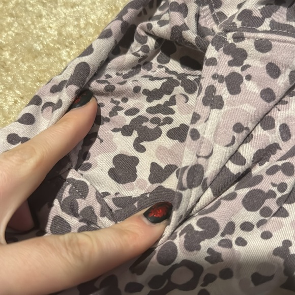 Matching Leopard Print Lounge Set - Picture 4 of 8